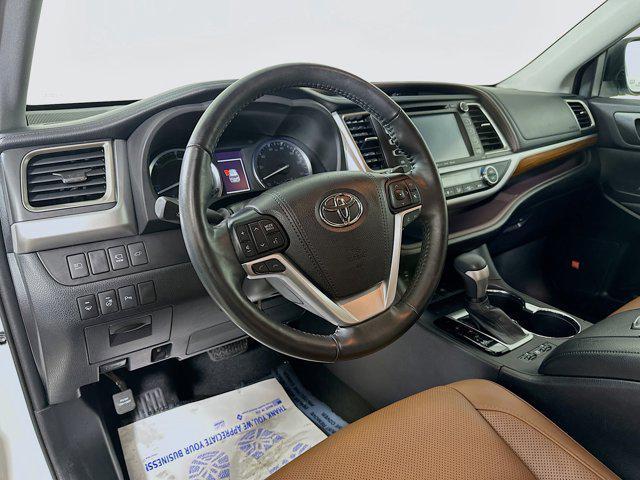 used 2019 Toyota Highlander Hybrid car, priced at $35,991