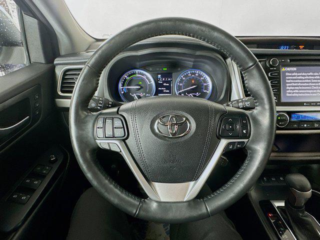 used 2019 Toyota Highlander Hybrid car, priced at $35,991