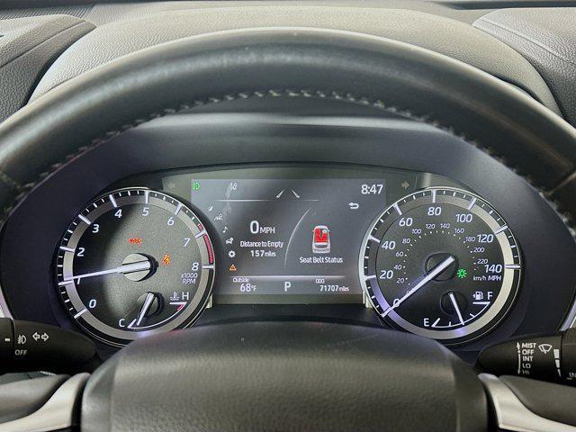 used 2022 Toyota Highlander car, priced at $33,296