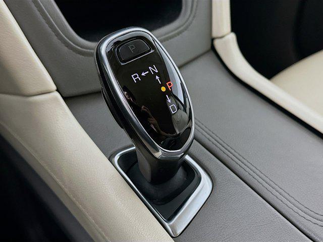 used 2018 Cadillac XT5 car, priced at $17,363