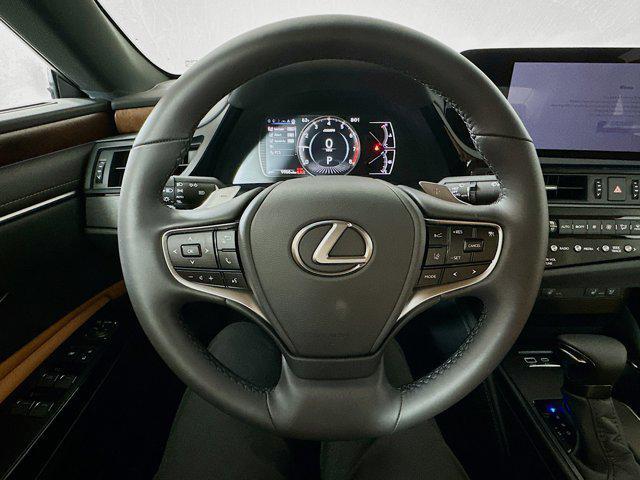 new 2025 Lexus ES 350 car, priced at $49,425