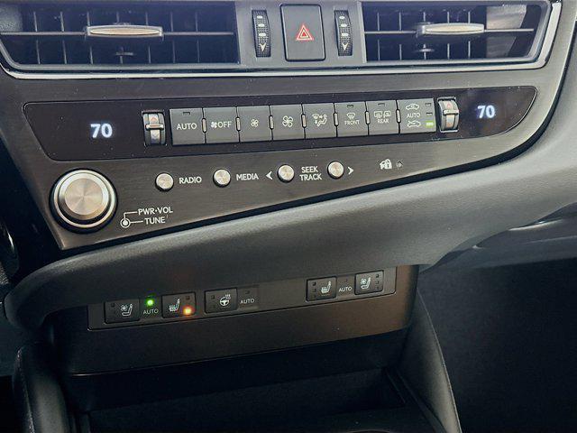 new 2025 Lexus ES 350 car, priced at $49,425