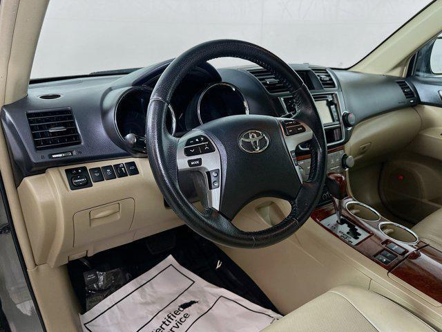 used 2013 Toyota Highlander car, priced at $10,873