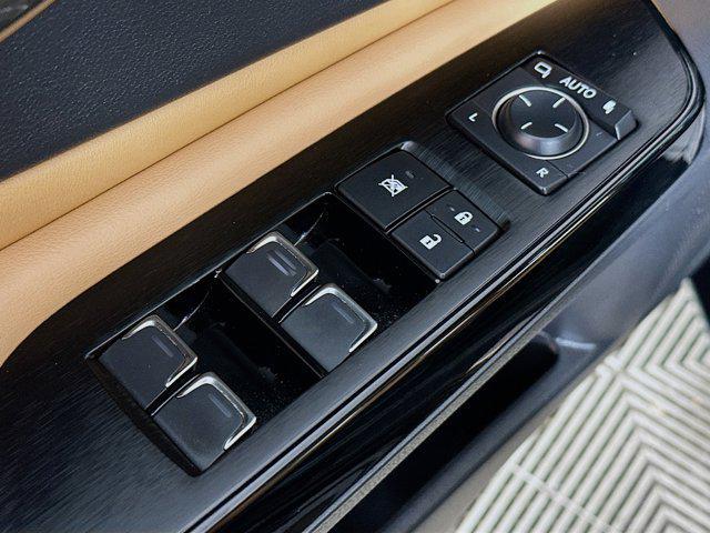 used 2022 Lexus ES 350 car, priced at $36,337