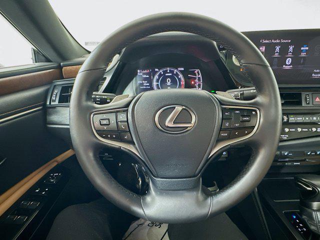 used 2022 Lexus ES 350 car, priced at $36,337