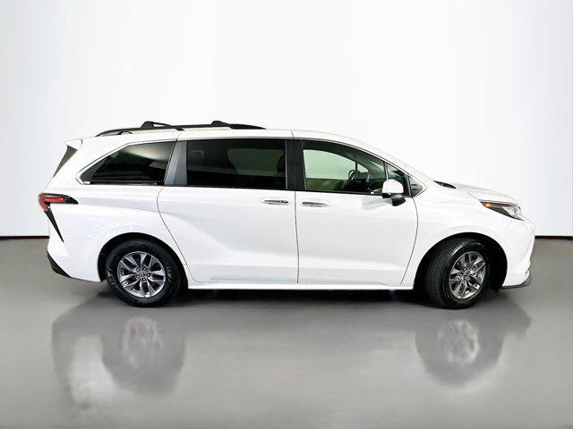 used 2022 Toyota Sienna car, priced at $41,958