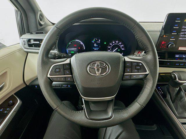 used 2022 Toyota Sienna car, priced at $41,958