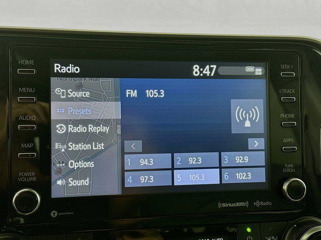 used 2022 Toyota Highlander car, priced at $33,388