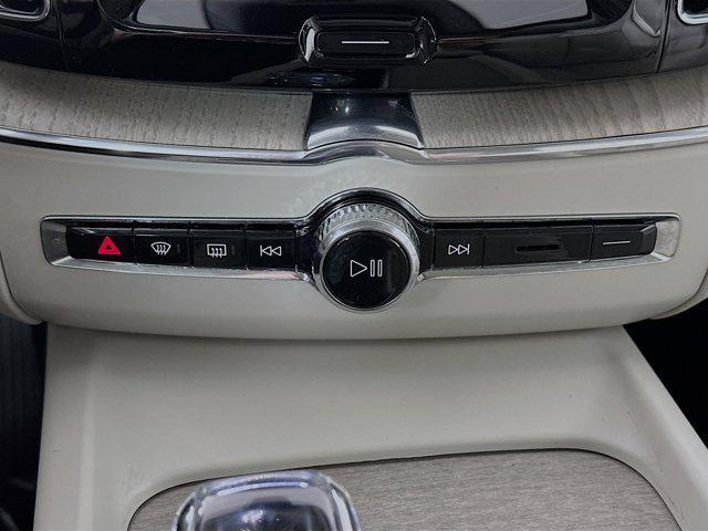 used 2022 Volvo XC60 Recharge Plug-In Hybrid car, priced at $43,432