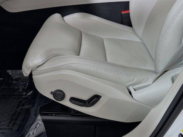 used 2022 Volvo XC60 Recharge Plug-In Hybrid car, priced at $43,432