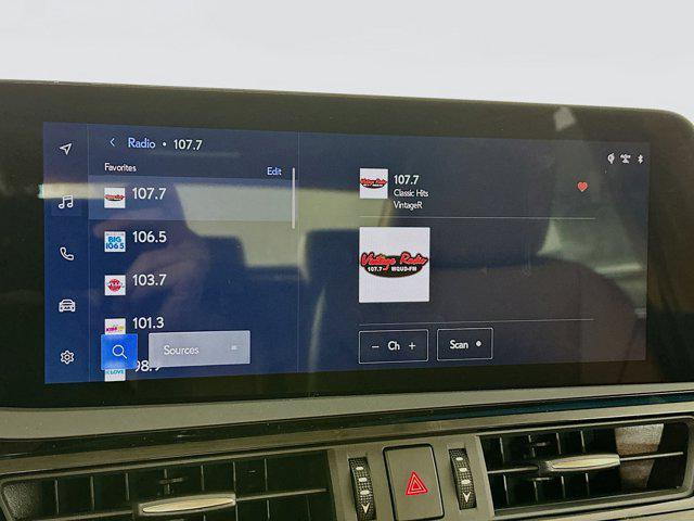 new 2025 Lexus ES 350 car, priced at $56,250