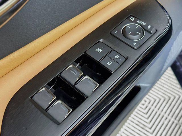 new 2025 Lexus ES 350 car, priced at $56,250