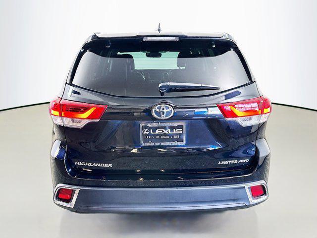 used 2018 Toyota Highlander car, priced at $28,841