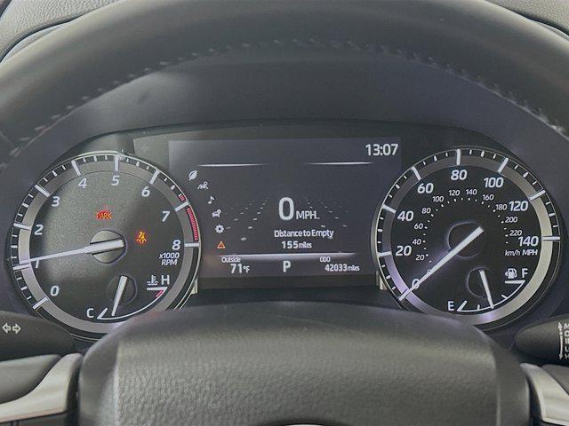 used 2022 Toyota Highlander car, priced at $37,021