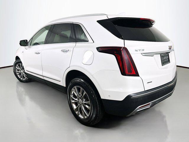 used 2021 Cadillac XT5 car, priced at $23,897