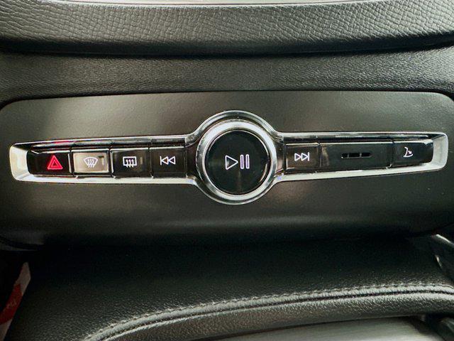 used 2021 Volvo XC90 car, priced at $31,498