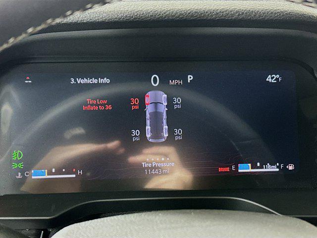 used 2024 Jeep Grand Cherokee car, priced at $38,920