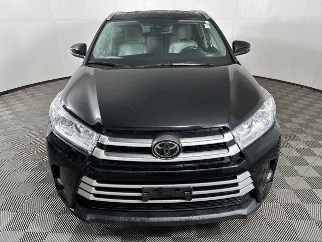 used 2017 Toyota Highlander car, priced at $19,882