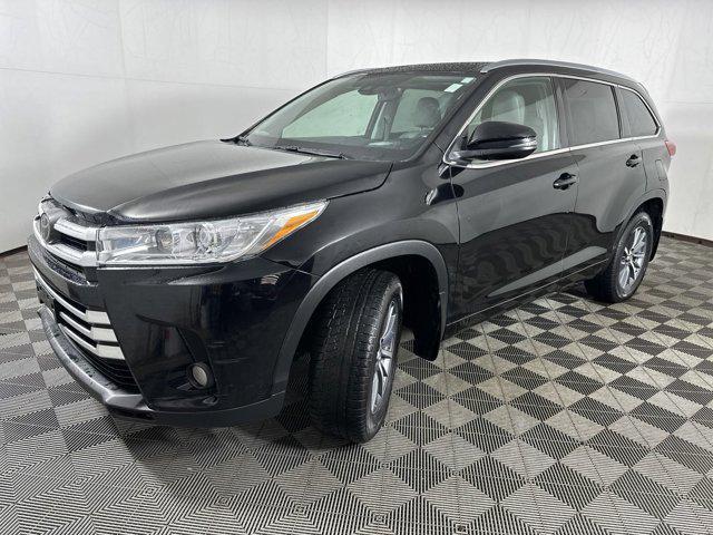 used 2017 Toyota Highlander car, priced at $19,882