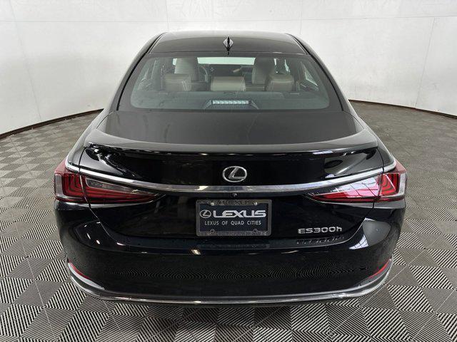 new 2025 Lexus ES 300h car, priced at $50,489