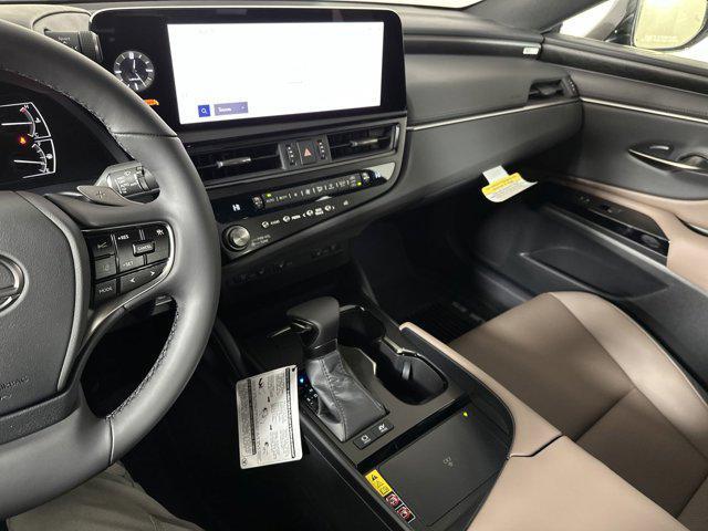 new 2025 Lexus ES 300h car, priced at $50,489