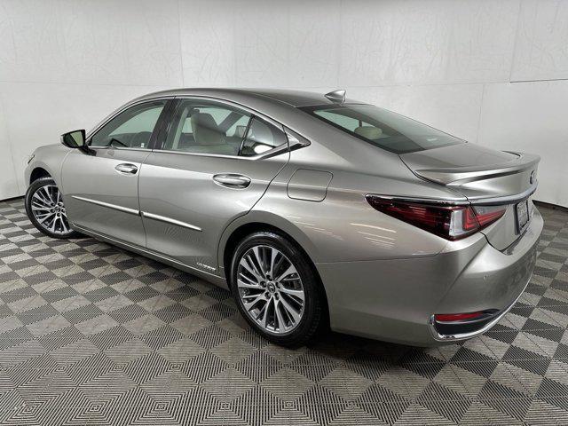 used 2020 Lexus ES 300h car, priced at $32,946