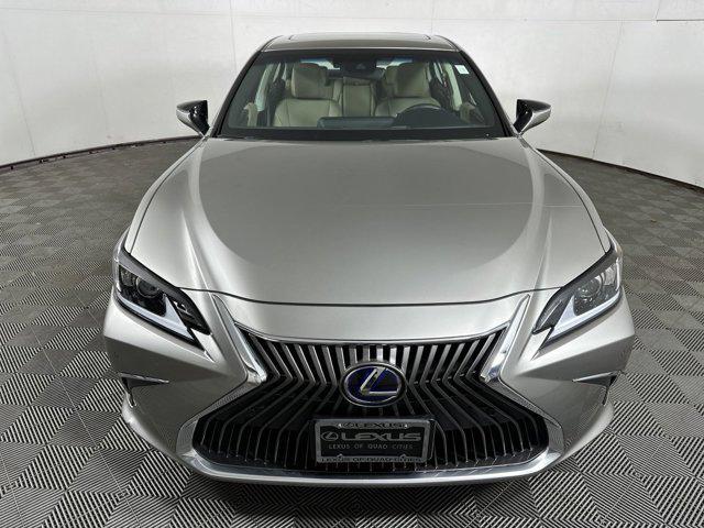 used 2020 Lexus ES 300h car, priced at $32,946