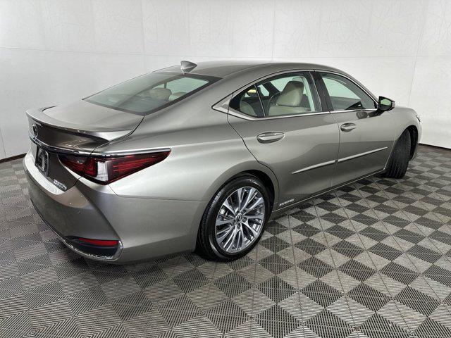 used 2020 Lexus ES 300h car, priced at $32,946