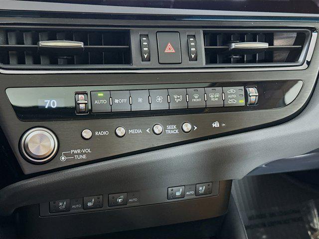 new 2025 Lexus ES 300h car, priced at $53,124