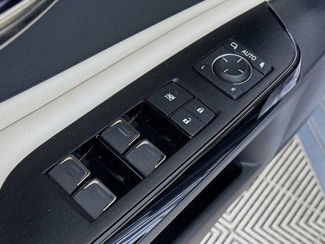 used 2025 Lexus ES 350 car, priced at $42,786