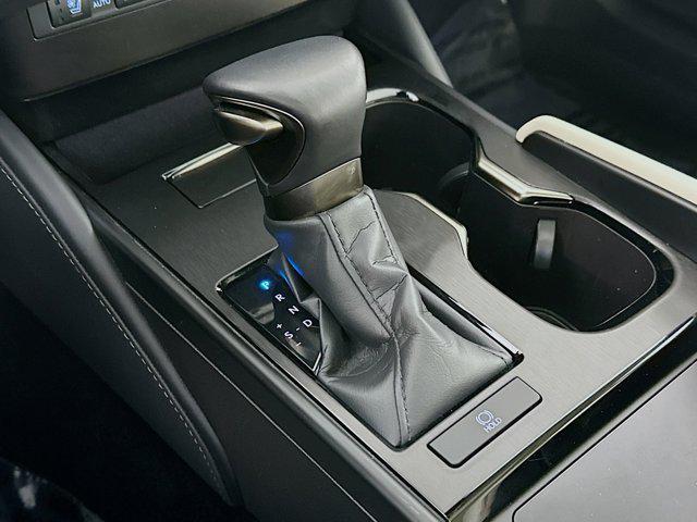 used 2025 Lexus ES 350 car, priced at $42,786