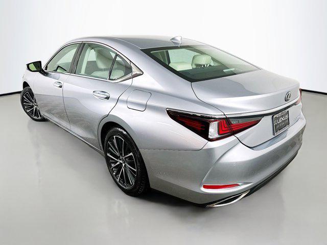 used 2025 Lexus ES 350 car, priced at $42,786