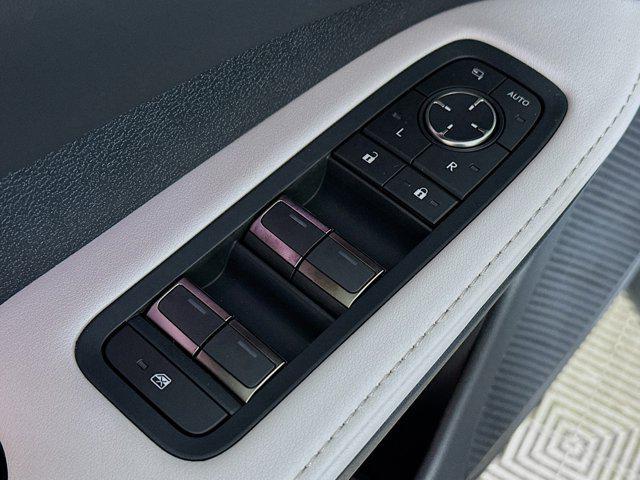 new 2025 Lexus RX 350 car, priced at $62,110