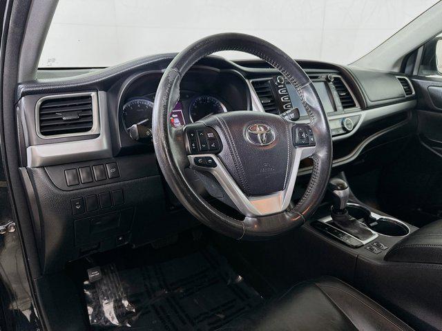 used 2014 Toyota Highlander car, priced at $15,691