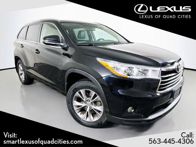 used 2014 Toyota Highlander car, priced at $15,691