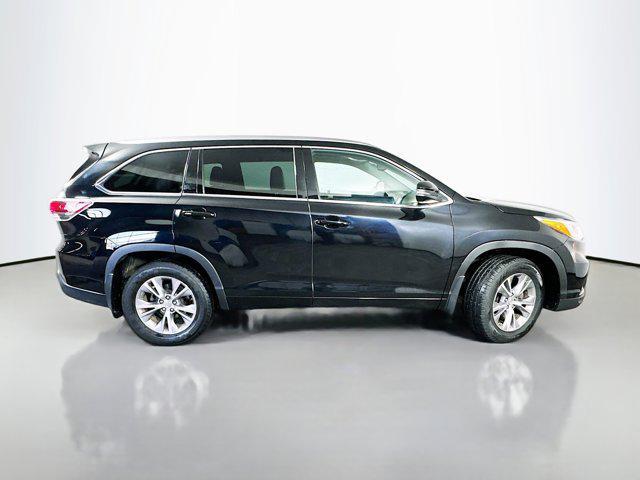 used 2014 Toyota Highlander car, priced at $15,691