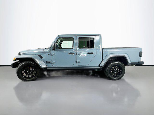 used 2025 Jeep Gladiator car, priced at $38,327