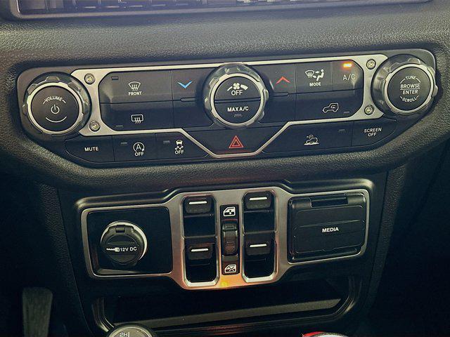 used 2025 Jeep Gladiator car, priced at $38,327