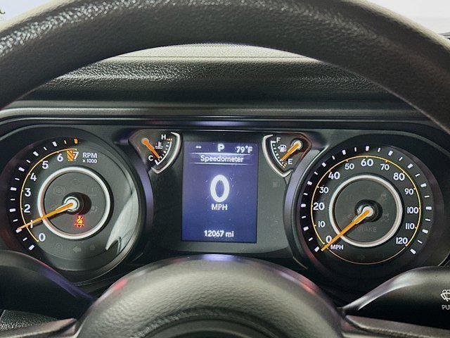 used 2025 Jeep Gladiator car, priced at $38,327