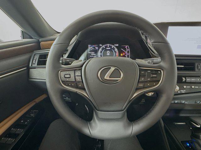 new 2025 Lexus ES 350 car, priced at $49,404