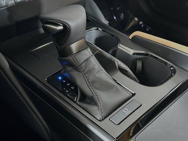 new 2025 Lexus ES 350 car, priced at $49,404