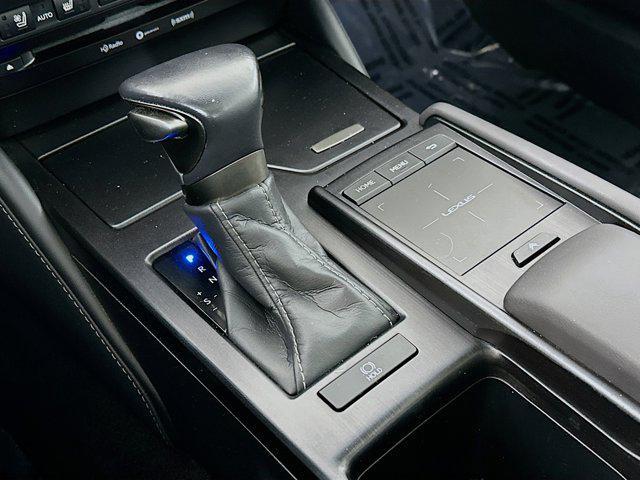 used 2020 Lexus ES 350 car, priced at $32,859