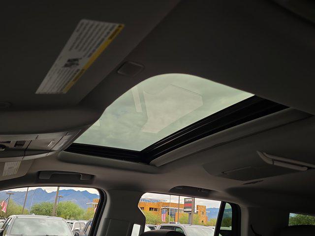 used 2019 GMC Yukon car, priced at $35,491