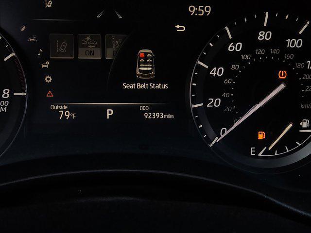 used 2020 Toyota Highlander car, priced at $25,033