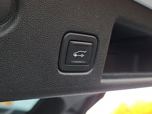 used 2018 Chevrolet Equinox car, priced at $16,992