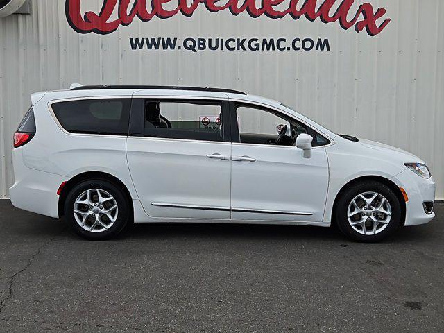 used 2017 Chrysler Pacifica car, priced at $14,711