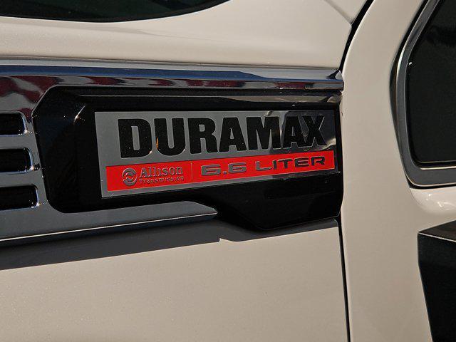 used 2025 GMC Sierra 2500 car, priced at $77,819