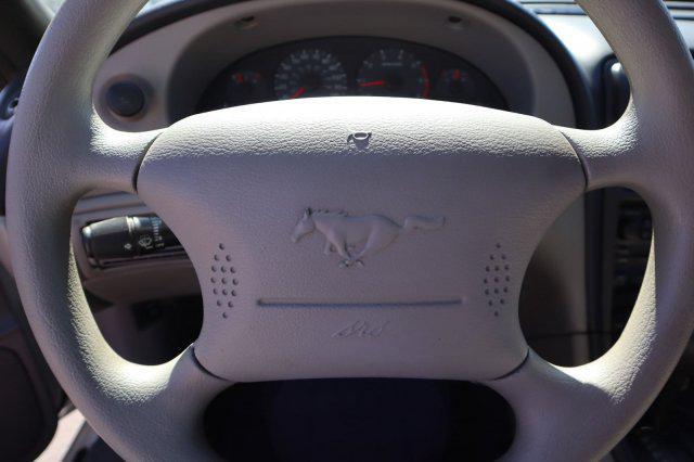 used 2003 Ford Mustang car