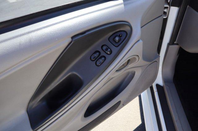 used 2003 Ford Mustang car