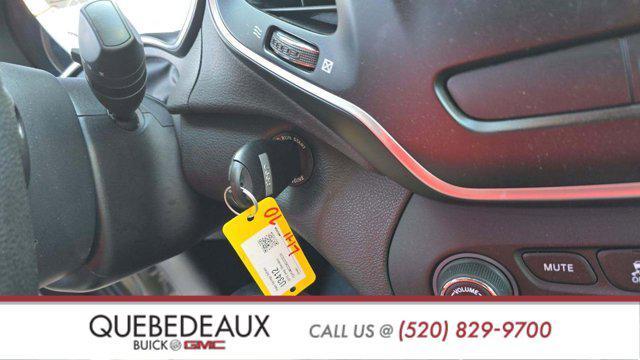 used 2019 Jeep Cherokee car